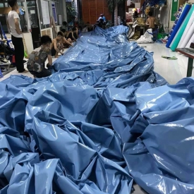 Thai vai bạt dù