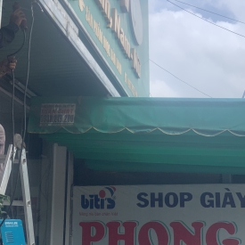 Mái xếp 7038 bến Vân dồn quận 4