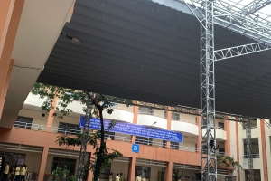 Cty mái xếp di động. Mái hiên di động 
